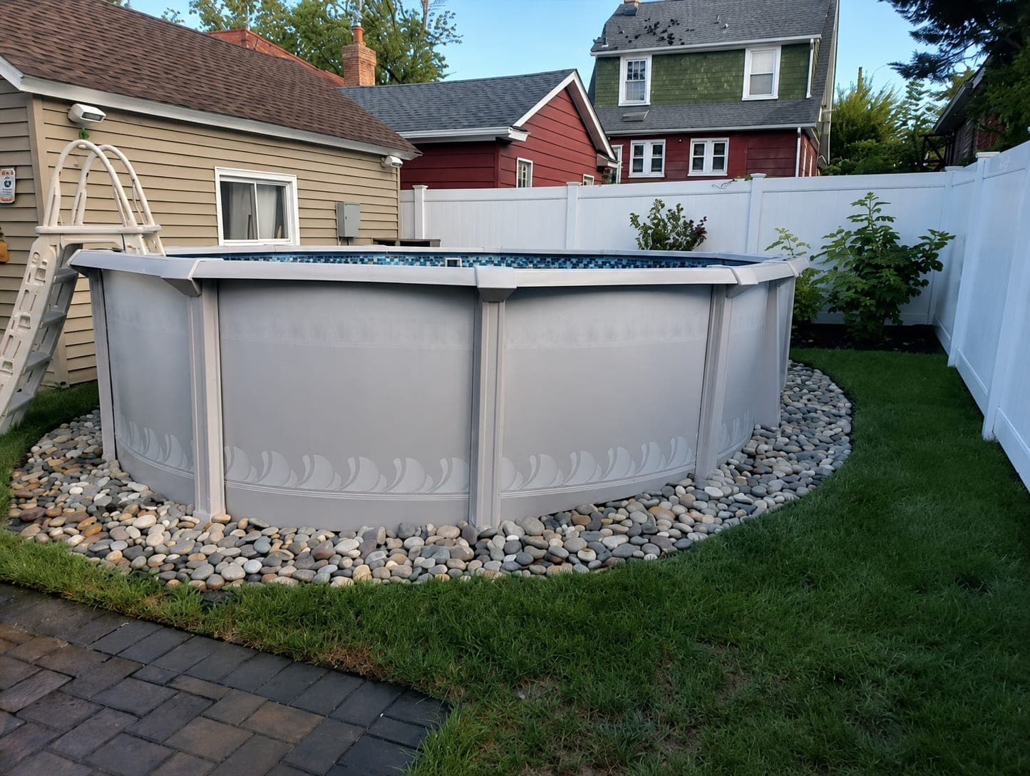 Pool photographed by Franklin Pool Service