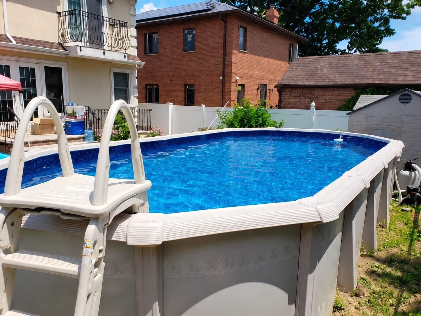 Pool photographed by Franklin Pool Service