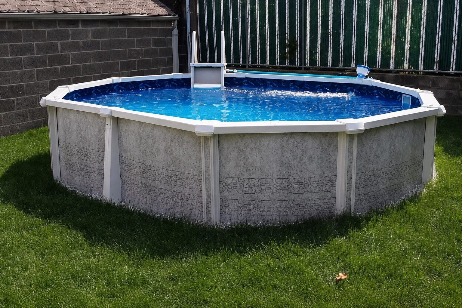 Pool photographed by Franklin Pool Service
