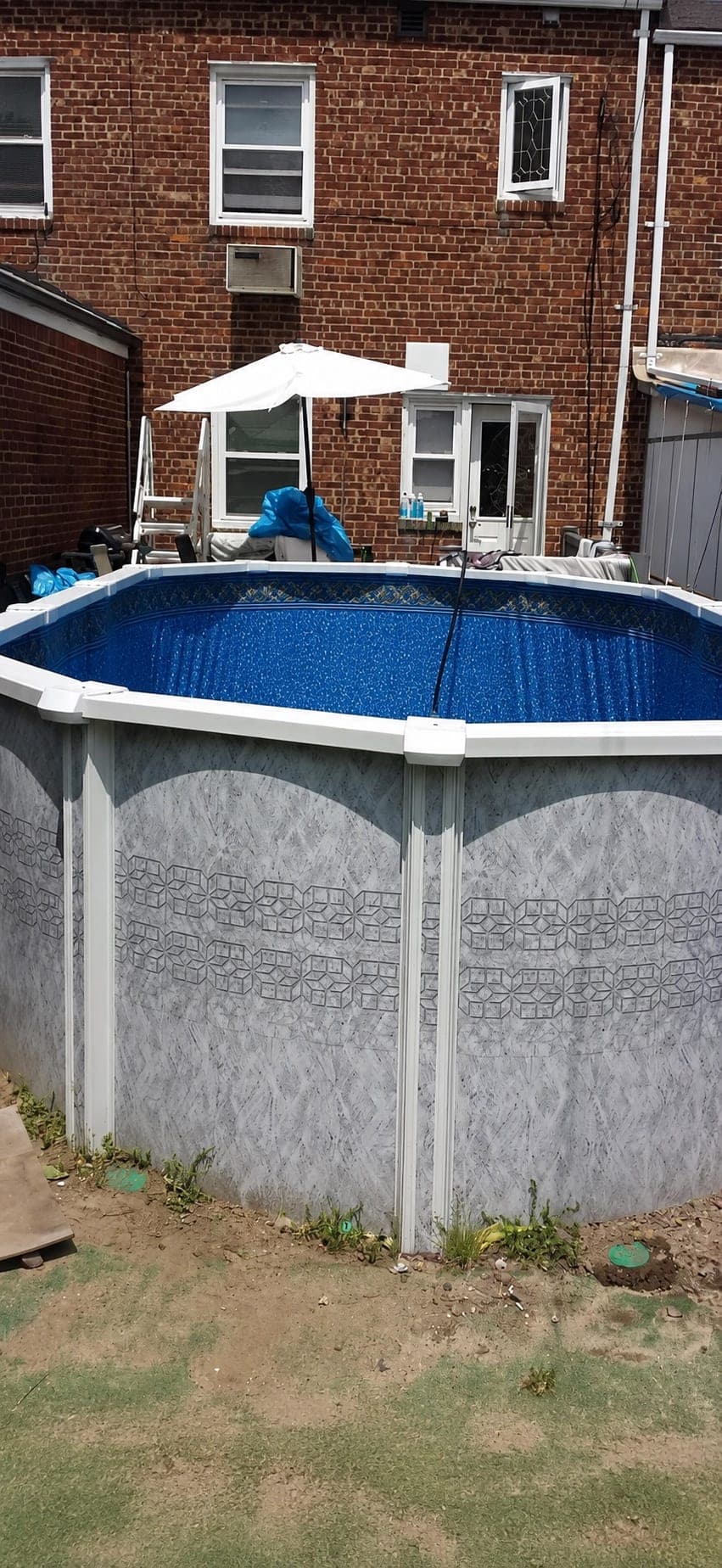 Pool photographed by Franklin Pool Service