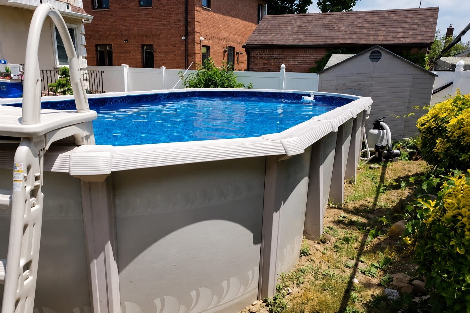 Pool photographed by Franklin Pool Service