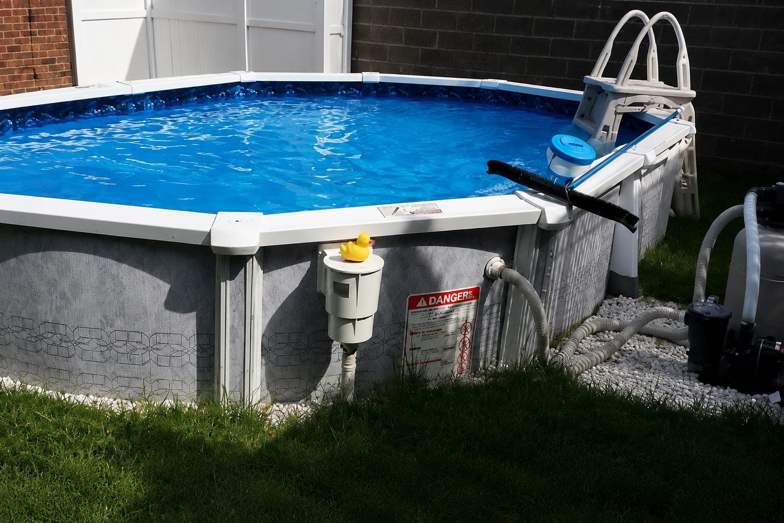 Pool photographed by Franklin Pool Service