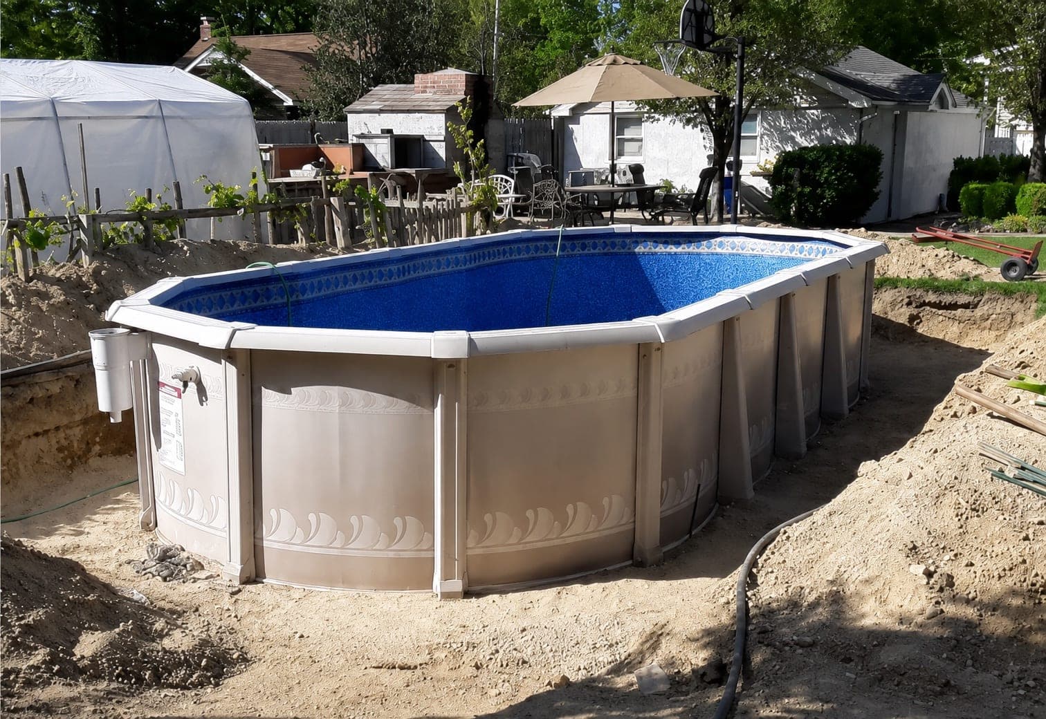 Pool photographed by Franklin Pool Service