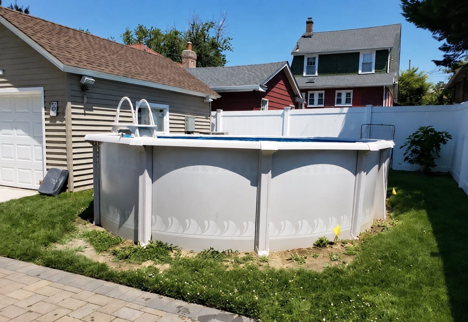 Pool photographed by Franklin Pool Service