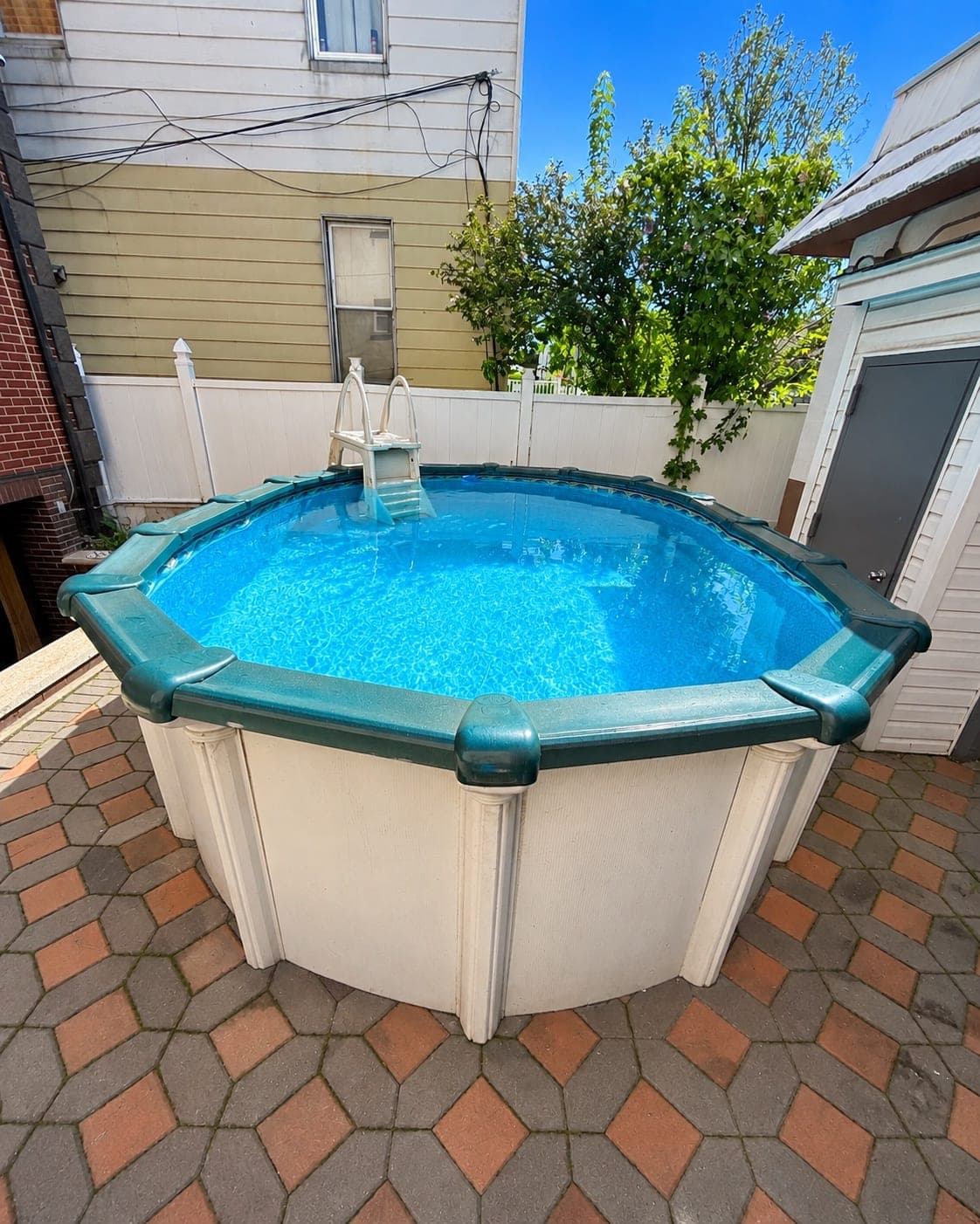 Pool photographed by Franklin Pool Service