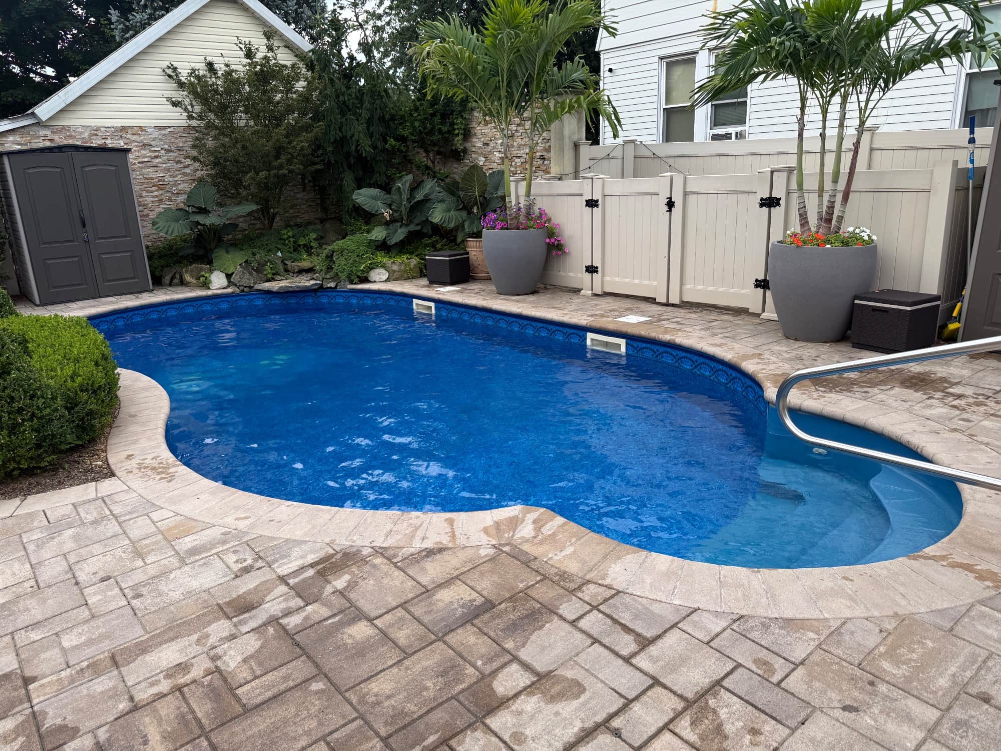 Pool photographed by Franklin Pool Service