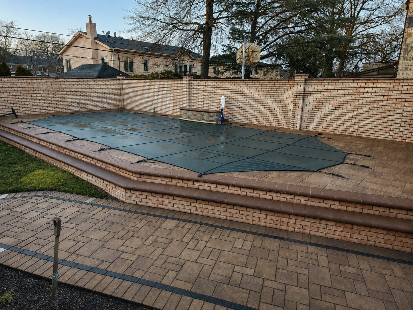 Pool photographed by Franklin Pool Service