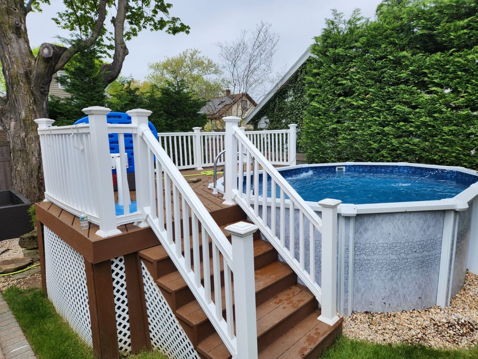 Pool photographed by Franklin Pool Service