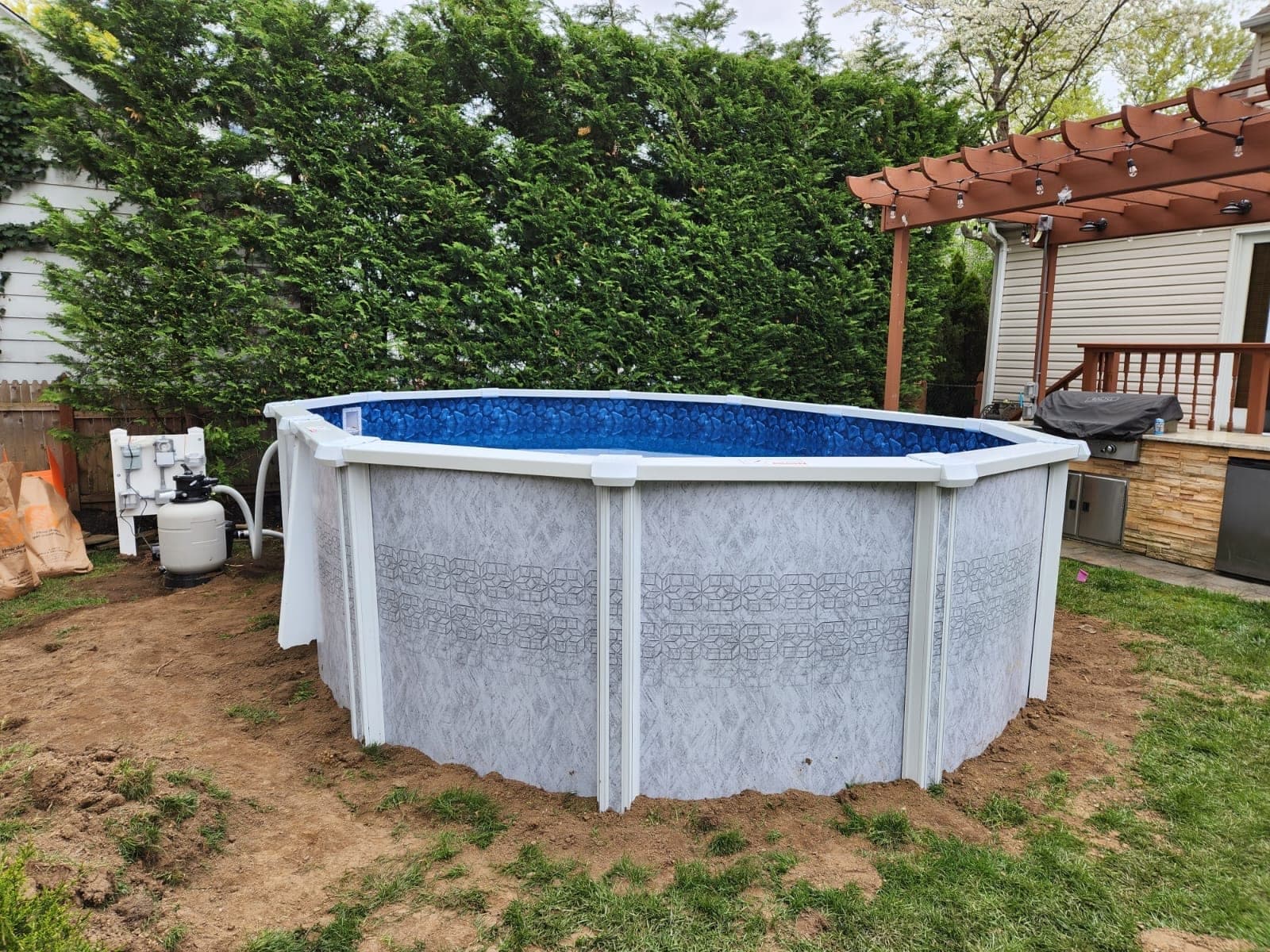 Pool photographed by Franklin Pool Service