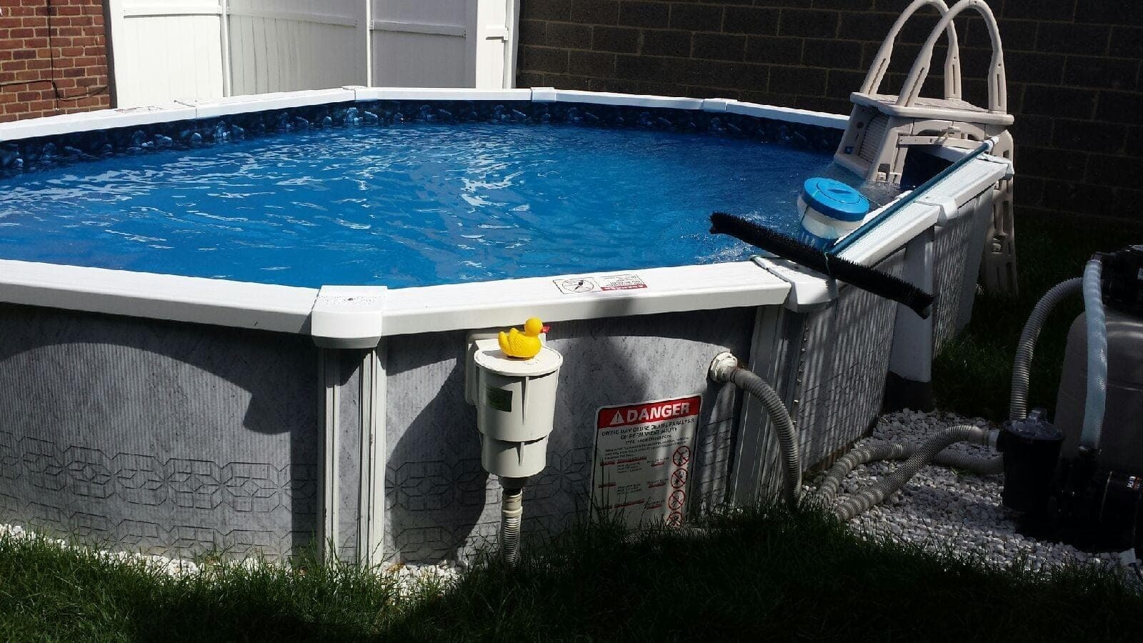 Pool photographed by Franklin Pool Service