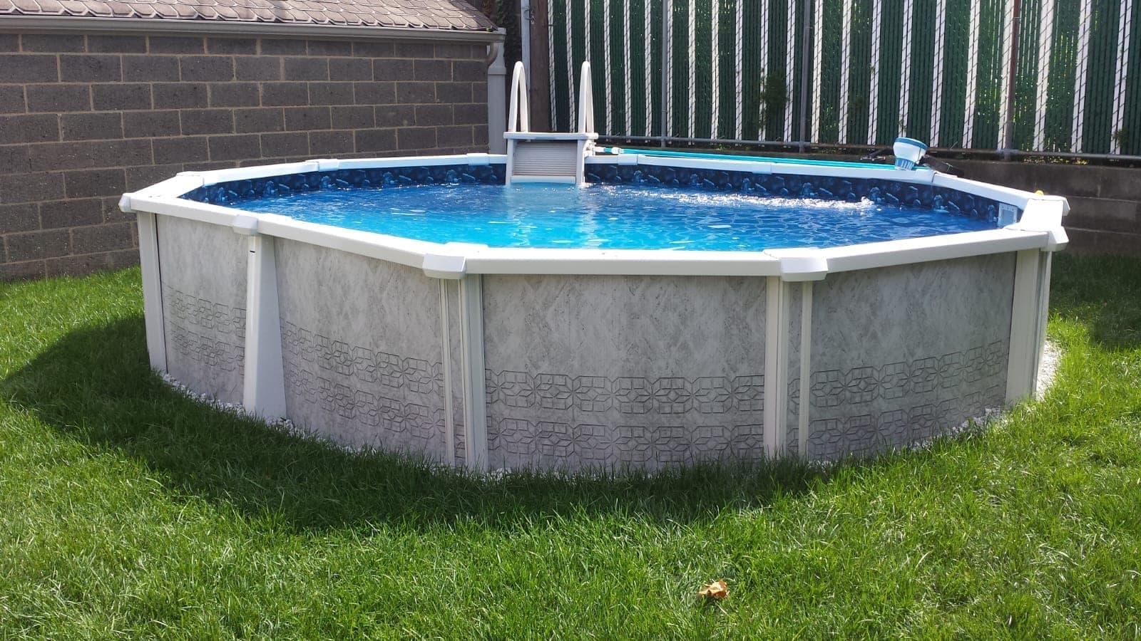 Pool photographed by Franklin Pool Service