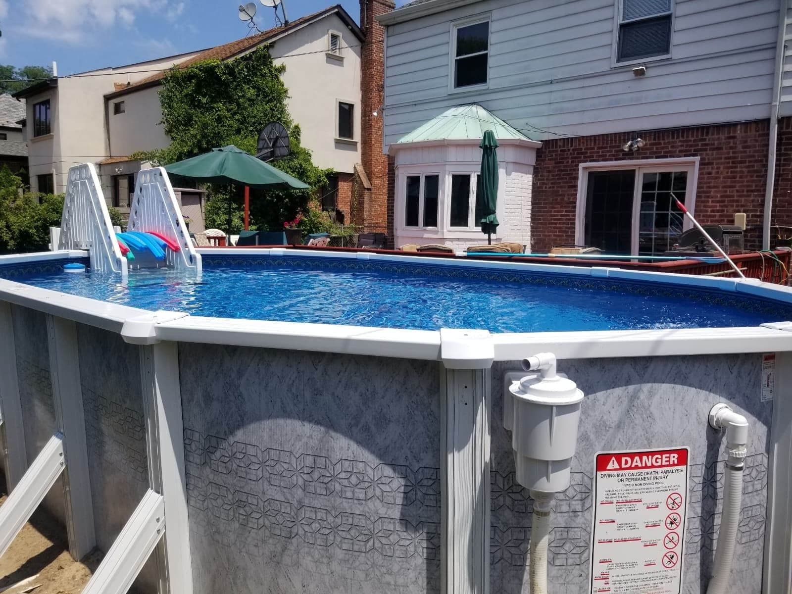 Pool photographed by Franklin Pool Service