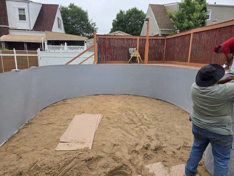 Pool photographed by Franklin Pool Service