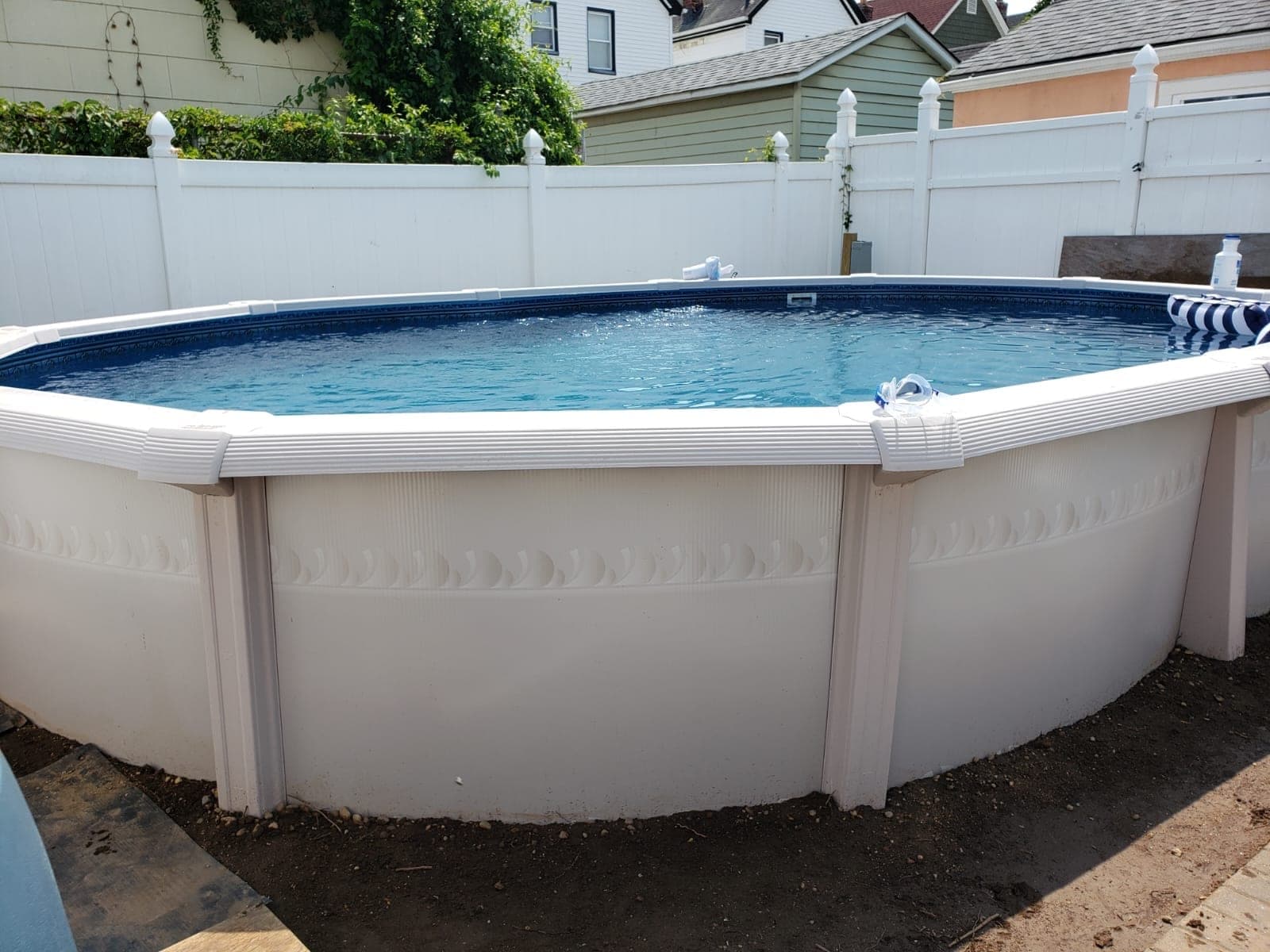 Pool photographed by Franklin Pool Service