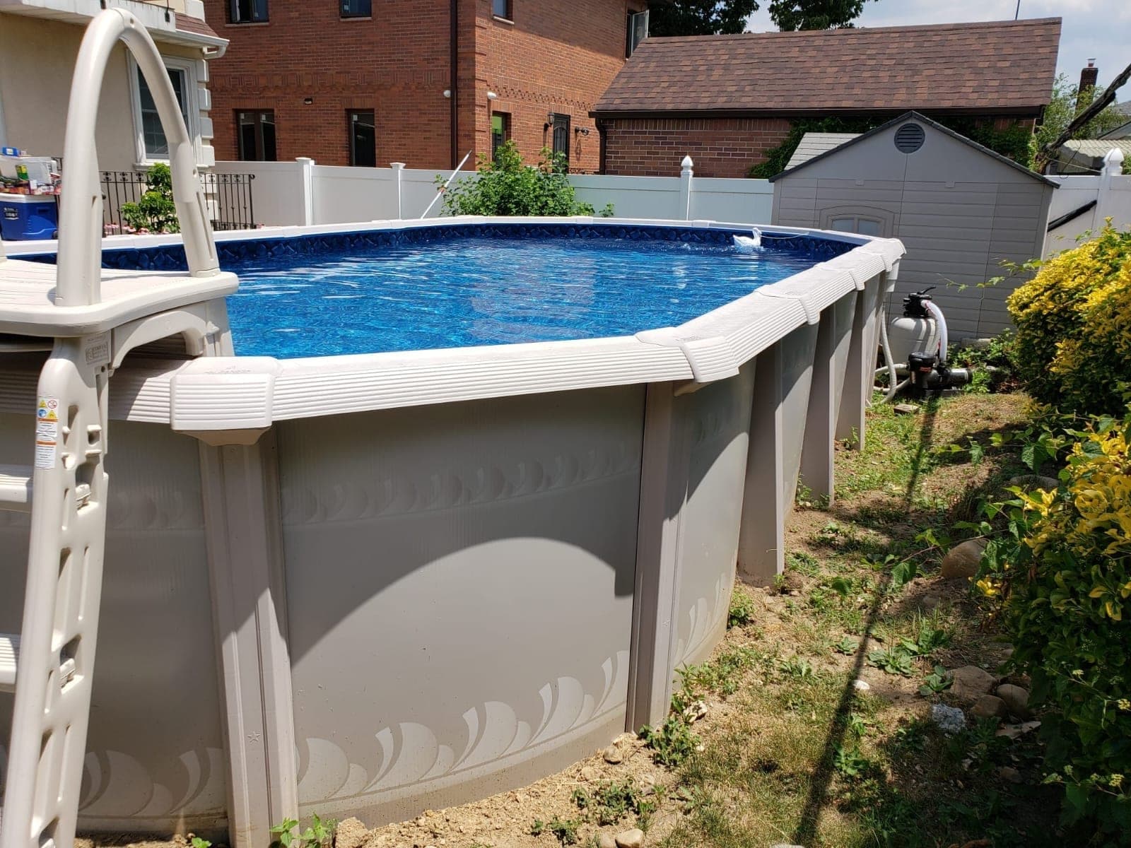 Pool photographed by Franklin Pool Service